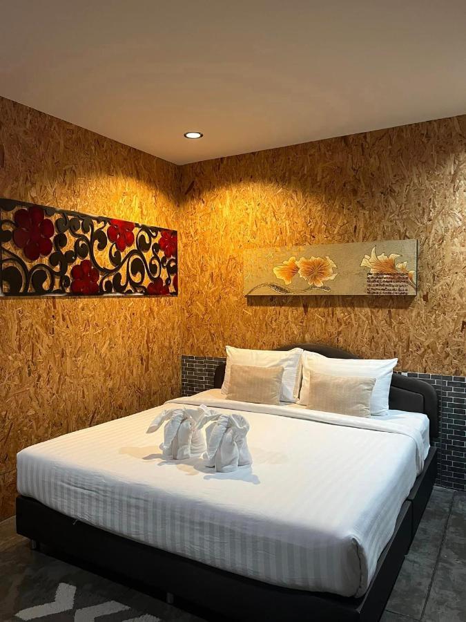 Jb Grand Resort Nakhon Si Thammarat Exterior foto